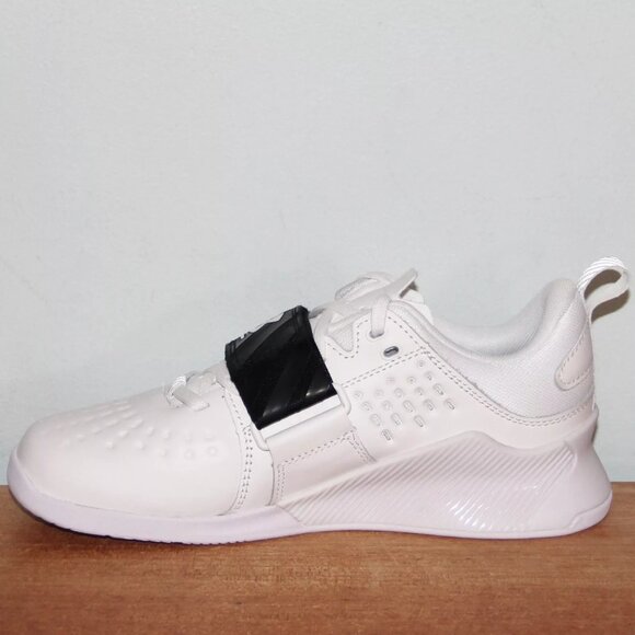 Under Armour Women Size 7.5 Reign Lifter Weight Lifting White Black 3023… - Picture 4 of 6